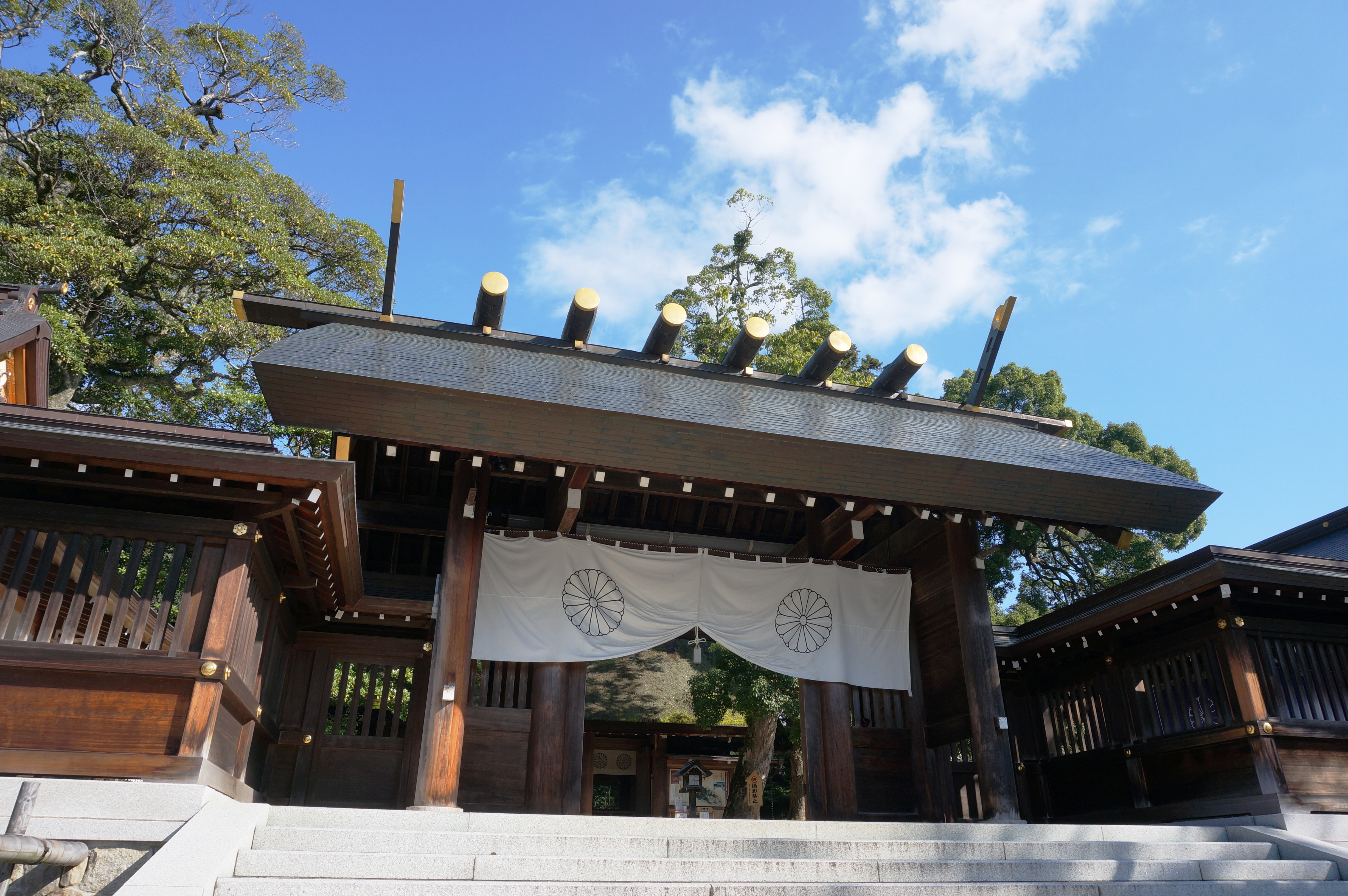 籠 神社