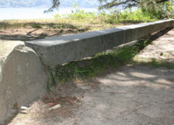 岩見重太郎試し切りの石